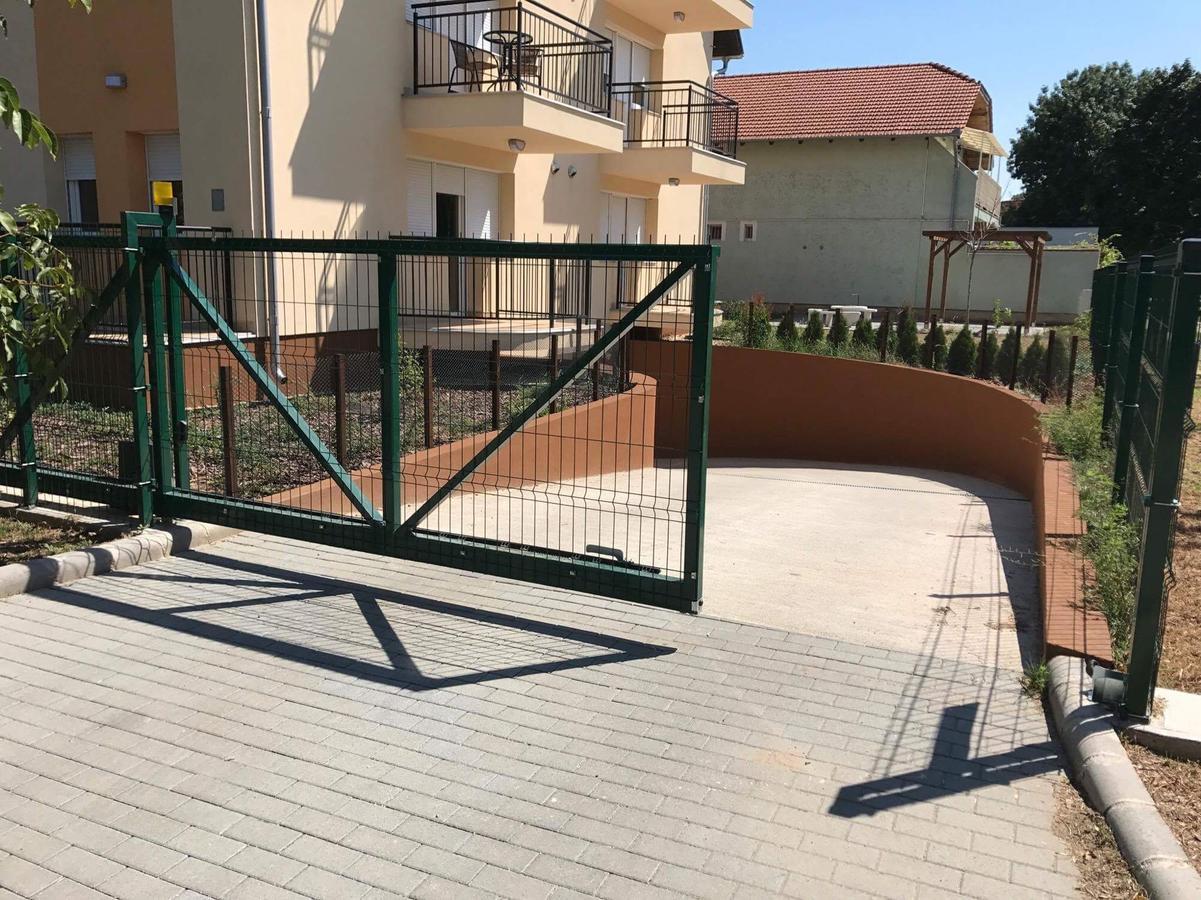 Tommy Apartman 2.0 Hajduszoboszlo Exterior photo